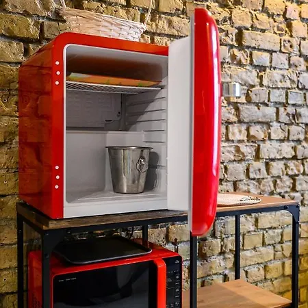 Sunset Industrial Apartment